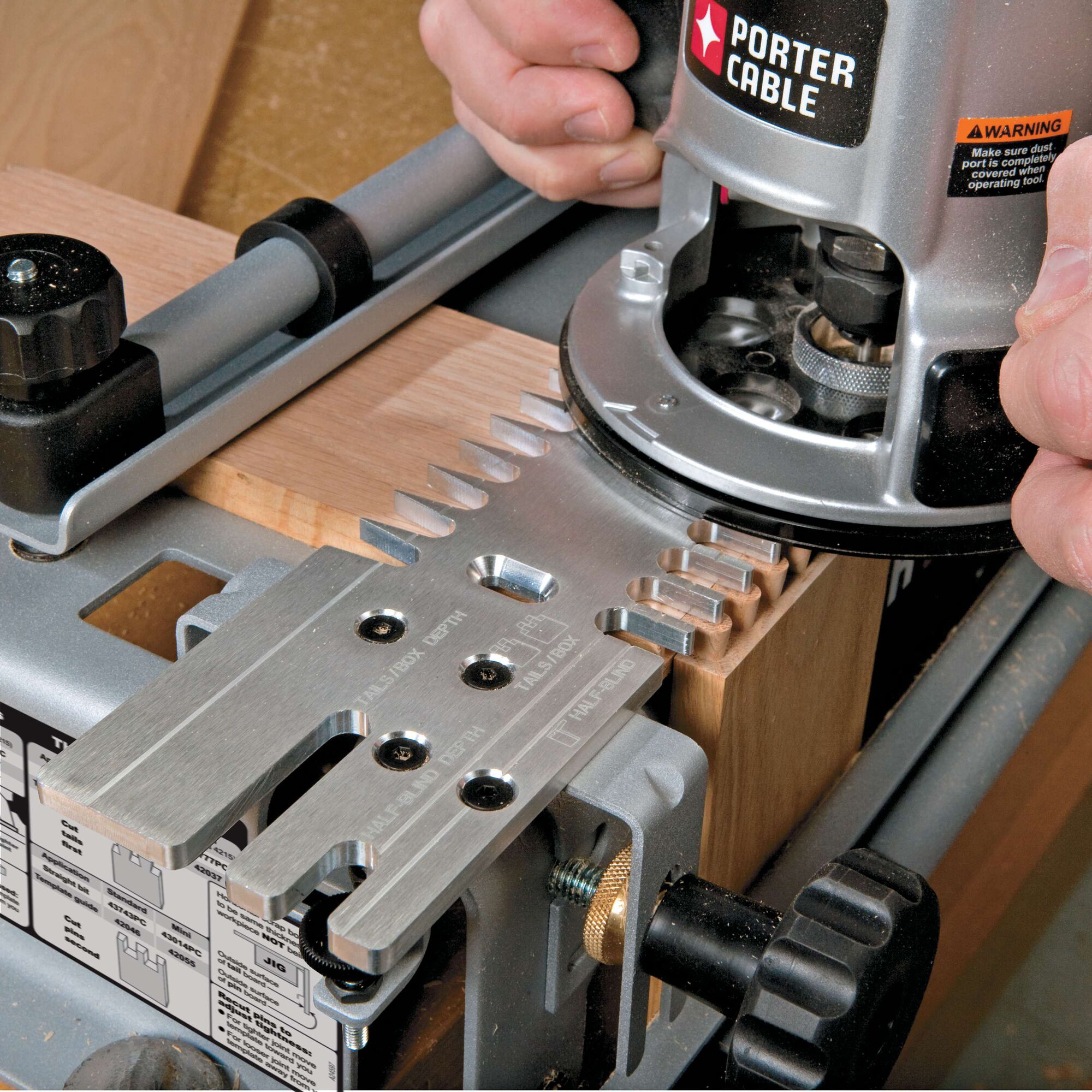ポーターケーブル社製　ダブテール治具 12 in. Deluxe Dovetail Jigsaw Combination Kit | PORTER-CABLE