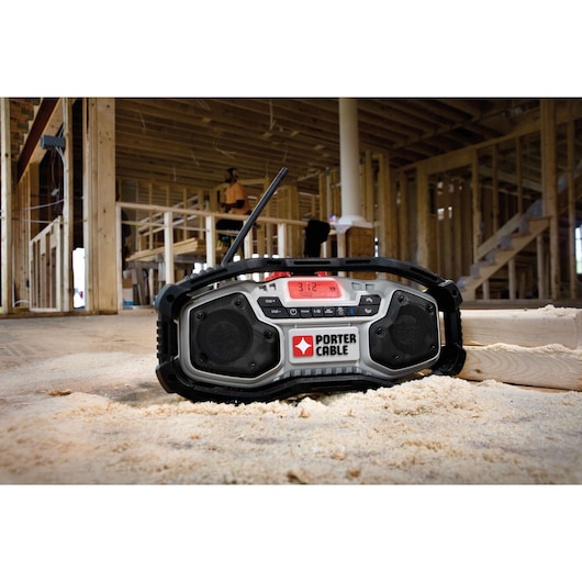 Bluetooth Radio With AM/FM/AUX Capability
