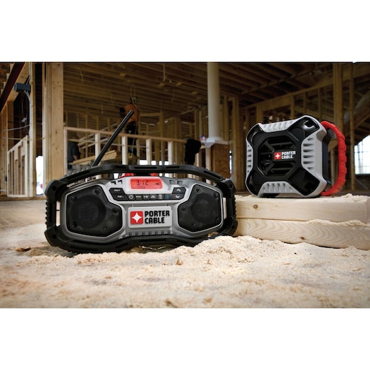 Bluetooth Radio With AM/FM/AUX Capability