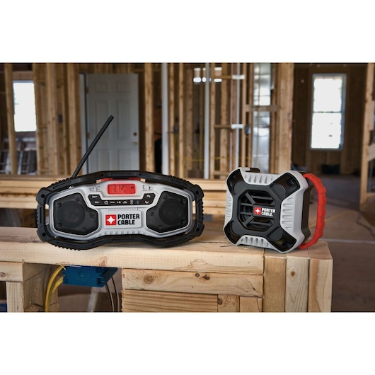Bluetooth Radio With AM/FM/AUX Capability